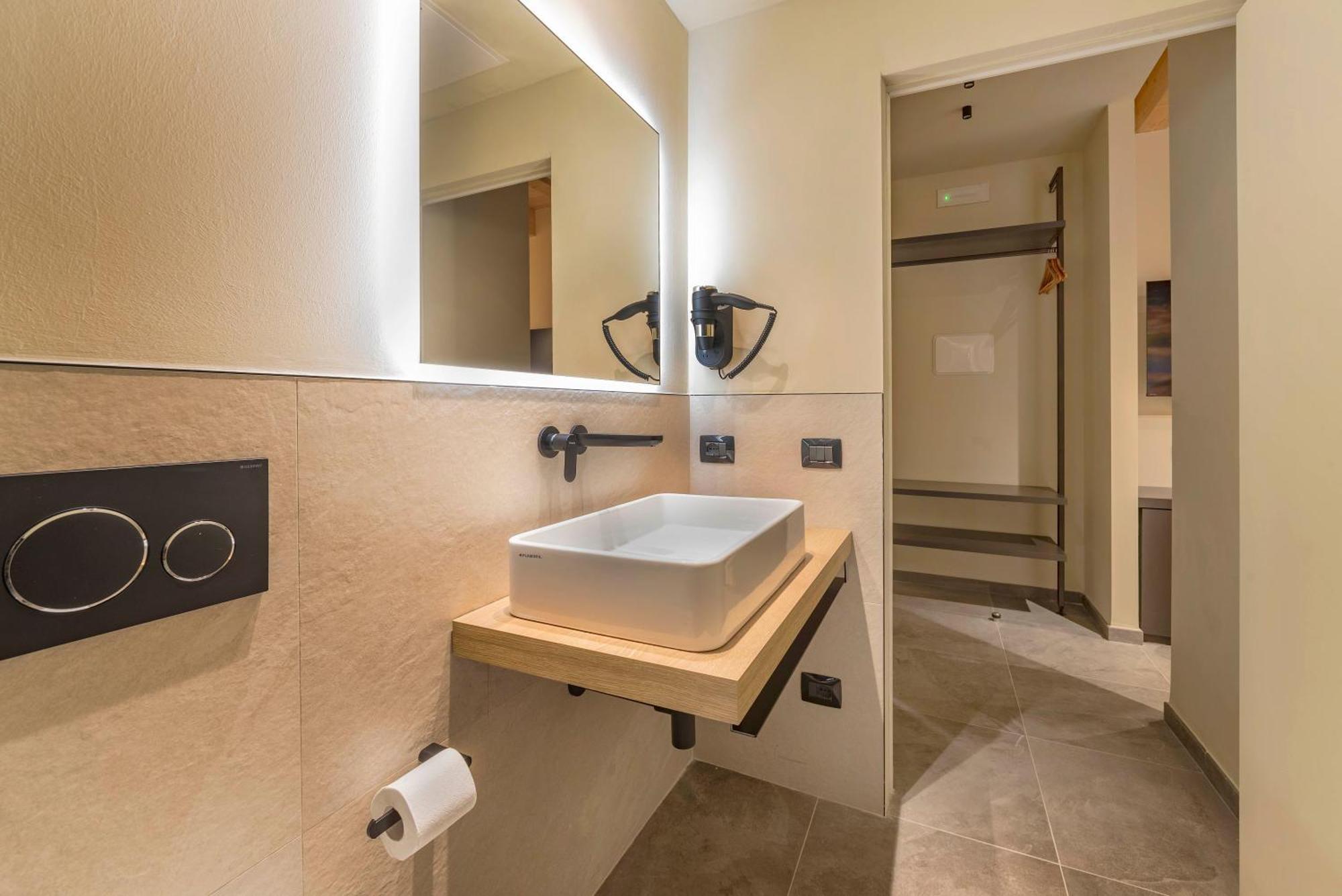 Italianflat - Verona'S River, Free Parking For Car & Bike, Nature, Relax Exterior foto
