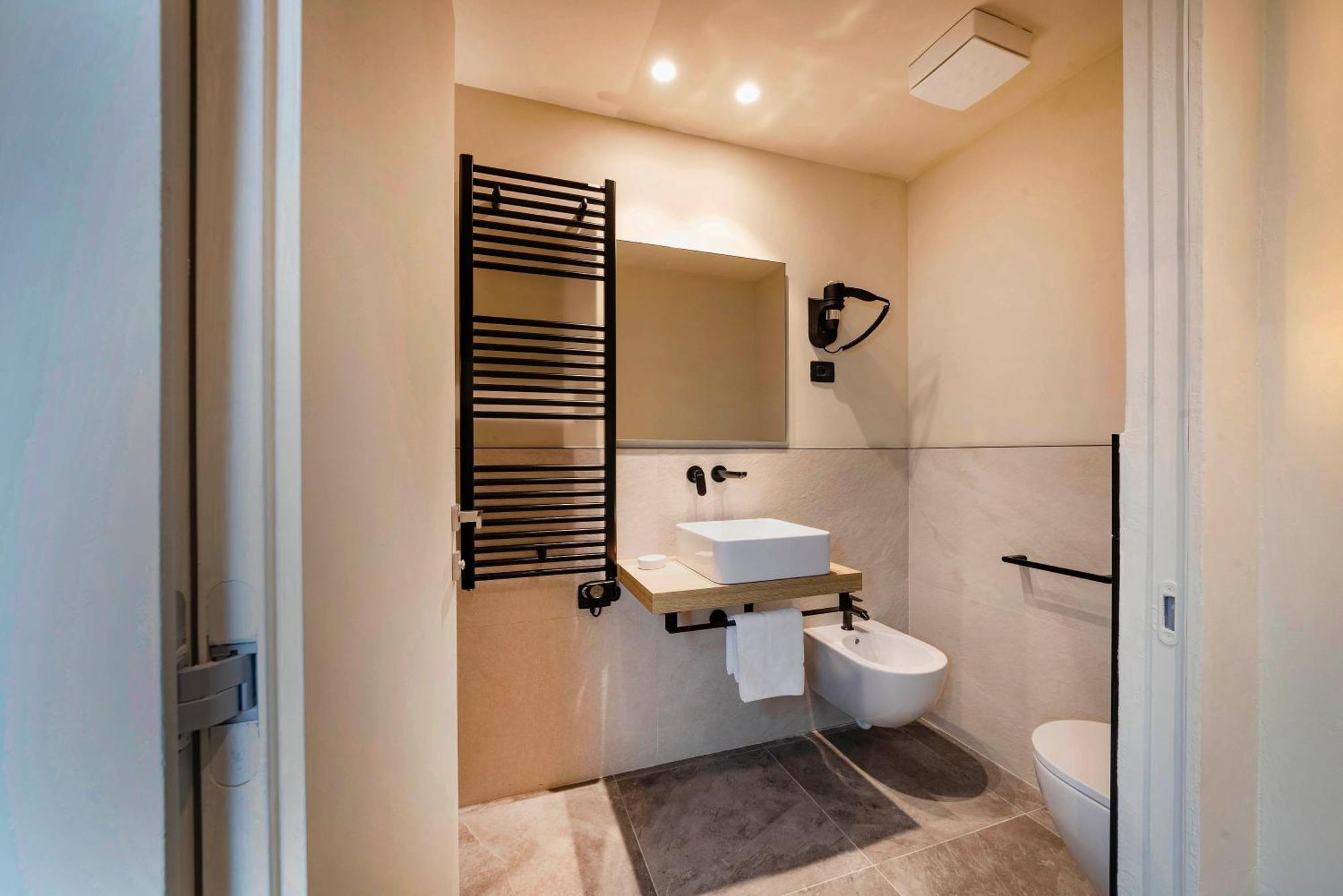 Italianflat - Verona'S River, Free Parking For Car & Bike, Nature, Relax Quarto foto