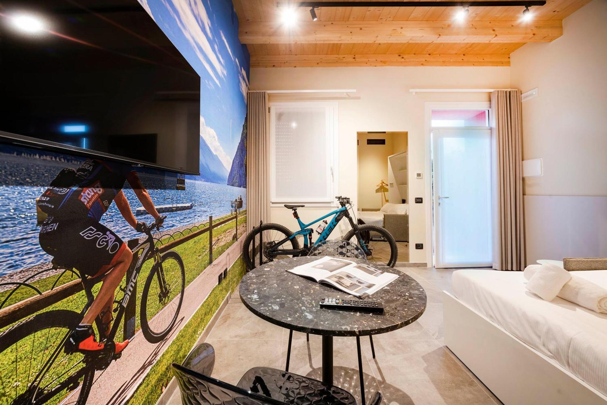 Italianflat - Verona'S River, Free Parking For Car & Bike, Nature, Relax Exterior foto